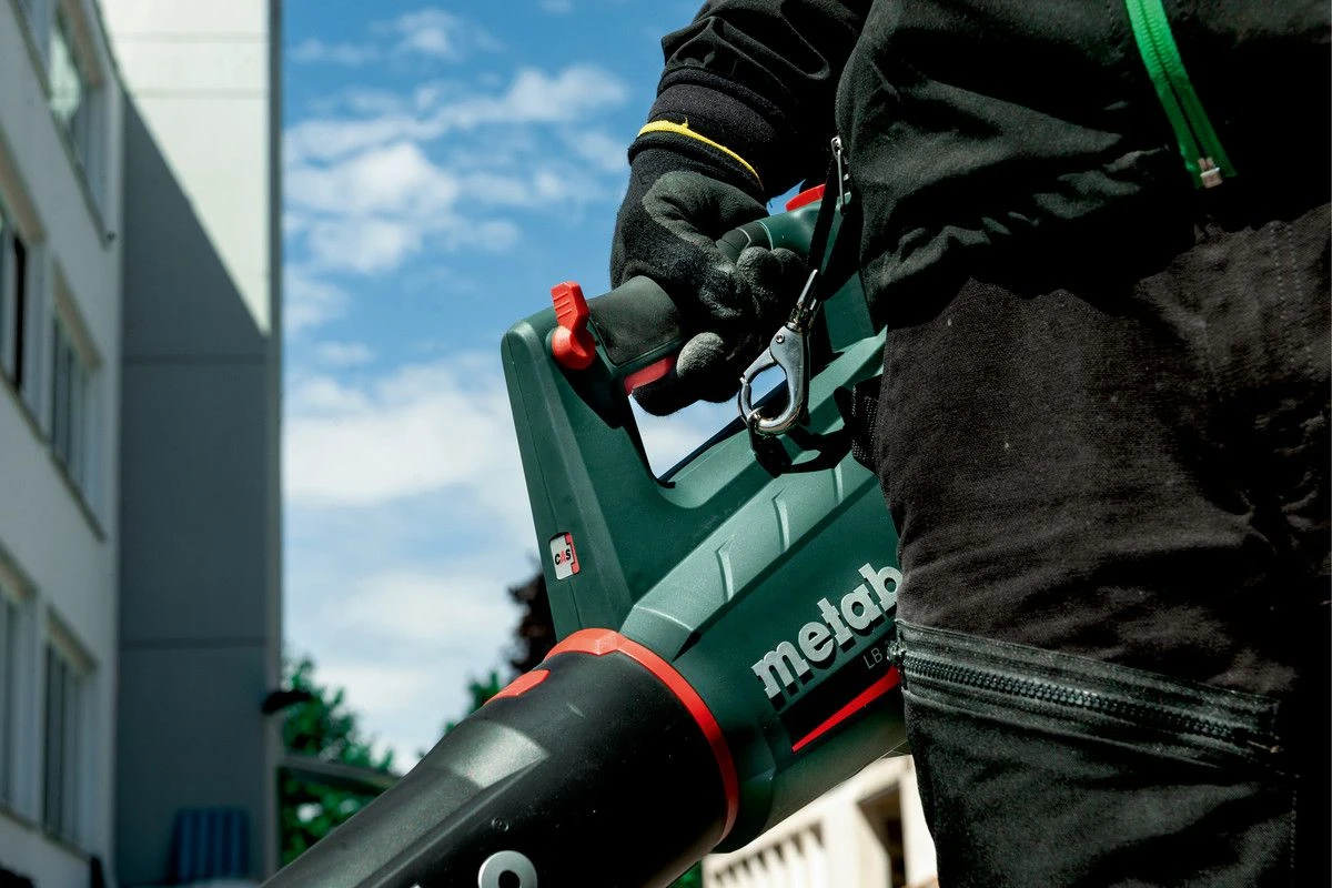 Metabo LB18LTXBL 18v Cordless Leaf Blower Bare Unit 7 Metabo LB18LTXBL 18v Cordless Leaf Blower Bare Unit - Image 5