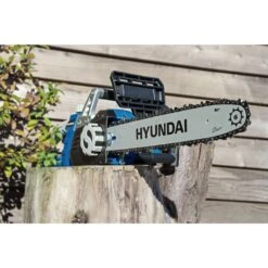 Hyundai 1600W / 230V, 14" Bar Electric Chainsaw | HYC1600E -Horti Gear Sales Store hyc1600e 11
