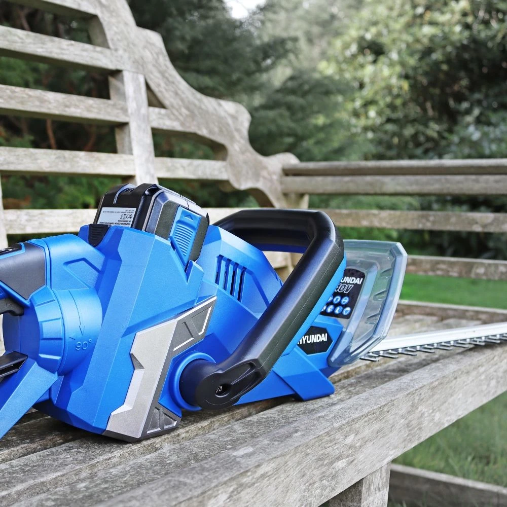 Hyundai 40v Lithium-ion Battery Hedge Trimmer With Battery And Charger | HYHT40LI 18 Hyundai 40v Lithium-ion Battery Hedge Trimmer With Battery And Charger | HYHT40LI - Image 16