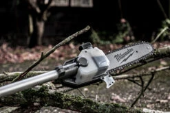 Milwaukee M18FOPH-CSA Quik-Lok Chainsaw Attachment -Horti Gear Sales Store m18 foph csa feat 1